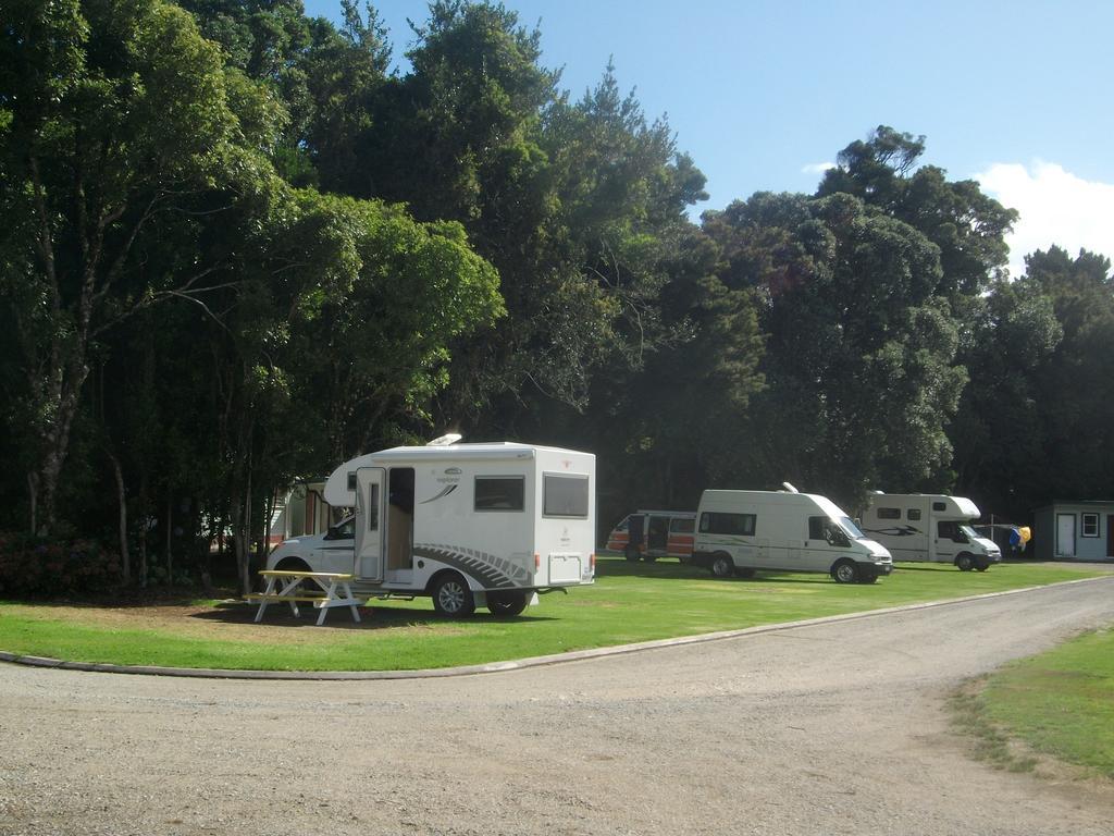 Karamea Holiday Park Exterior foto