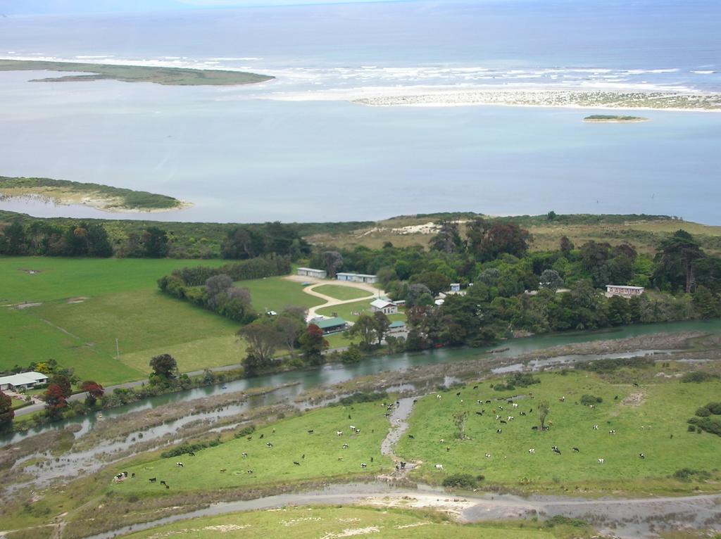 Karamea Holiday Park Exterior foto